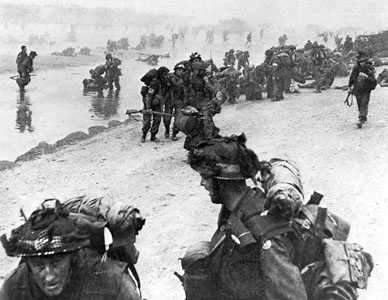 Britânicos desembarcam na Normandia