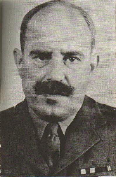 Tenente-Coronel Dudley Clarke.